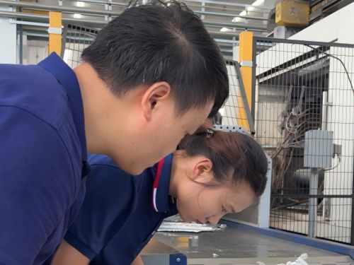 Latest company news about Sweltering Heat Can’t Deter Enthusiasm: EMT’s 