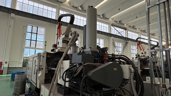 Good price Thixomolding Technology Magnesium Alloy Die Casting Machine with 5000 KN Clamping Force and 10-285rpm Screw Speed for 50Hz Power Supply online