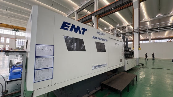 Good price 6500kN Semi Solid Forming Die Casting Machine Making Magnesium Alloy High Efficiency High Theoretical Injection Volume online